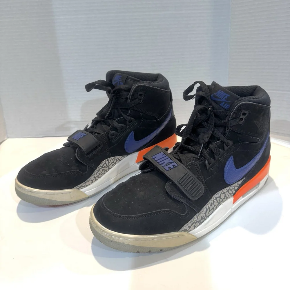 Nike Air Jordan Legacy 312 Knicks Sneaker Size:11 AV3922-048 Black Blue Orange